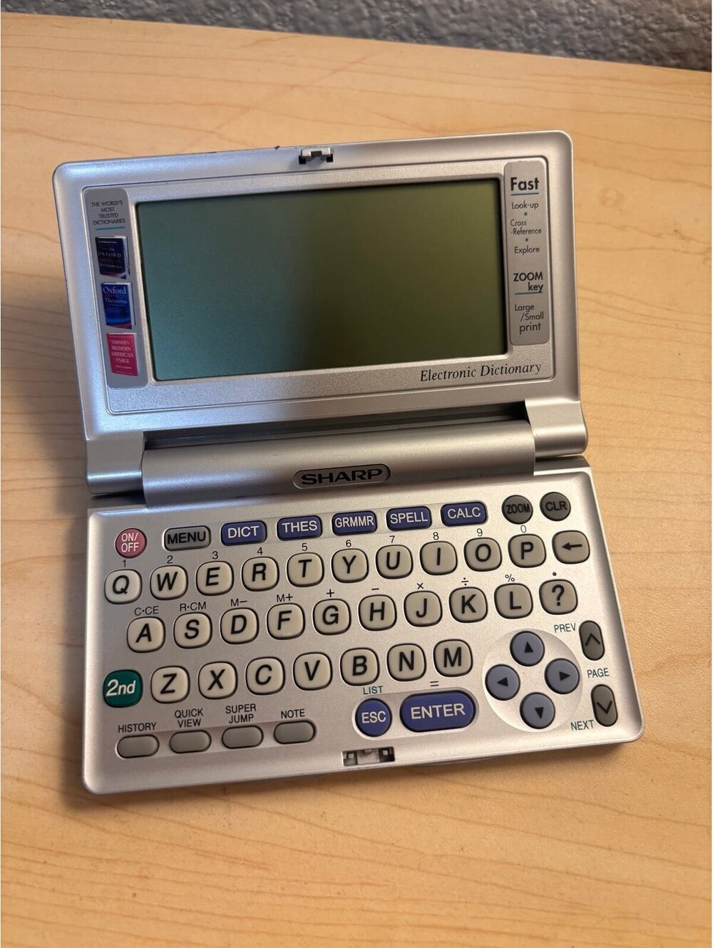 Sharp dictionary PW-E550 - Picture 2 of 3